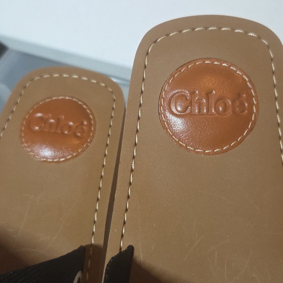 Chloe - Picture 14 of 14